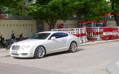 Điều tra siêu xe Bentley nghi nhập lậu, đeo biển giả