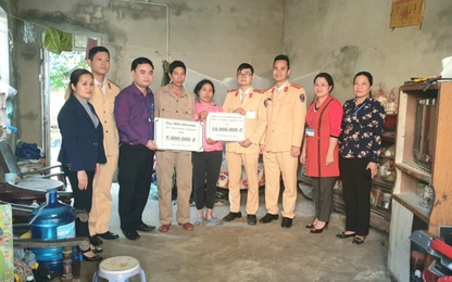 CSGT Quảng Ninh chung tay hỗ trợ dân nghèo sửa chữa nhà