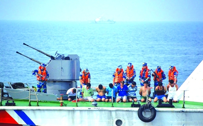 Hàng hải Việt Nam: Tai nạn giảm, nguy cơ cướp biển cao