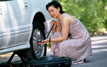 Cách tự thay lốp xe đơn giản