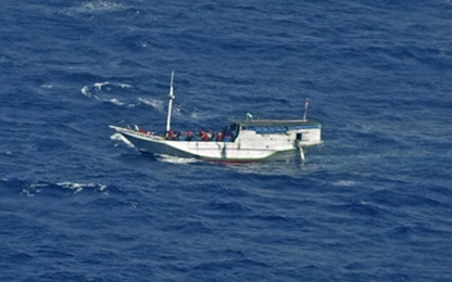 Malaysia phát hiện thêm 2 thi thể sau vụ chìm tàu