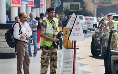 Ấn Độ báo động đánh bom khủng bố ở sân bay quốc tế Mumbai