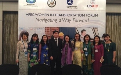 Thứ trưởng Nguyễn Ngọc Đông dự Diễn đàn Phụ nữ trong GTVT APEC