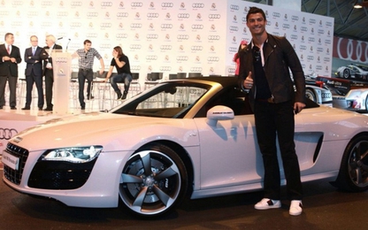 Chiêm ngưỡng dàn siêu xe của Ronaldo