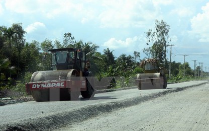 Triển khai xây dựng dự án đường Hồ Chí Minh đoạn Cam Lộ-La Sơn