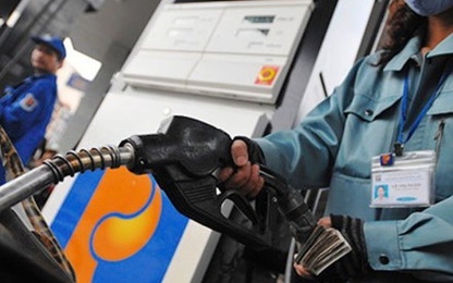 Bộ Tài chính khẳng định chưa tăng thuế môi trường với xăng dầu