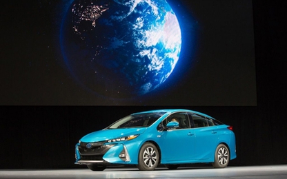 Toyota trình làng Prius Prime thế hệ mới