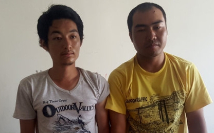 Hai người Trung Quốc dùng súng giả cướp tại Q.7, TP.HCM