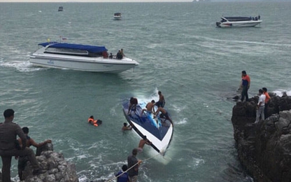 Du khách thiệt mạng vì tàu cao tốc bị lật ở Thái Lan