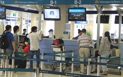 Hành khách quên túi xách đựng 63 triệu đồng ở sân bay
