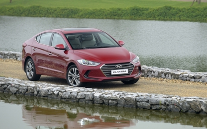 Hyundai Elantra 2016 - ưu thế của kẻ đến sau tại Việt Nam?