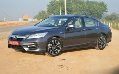 Honda Accord Hybrid giá từ hơn 55.000 USD tại Ấn Độ