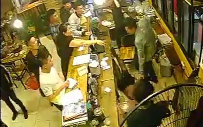 Thông tin bất ngờ vụ nữ nhân viên nhà hàng bị hành hung