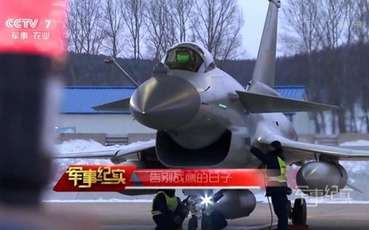 Trung Quốc thừa nhận đưa tiêm kích J-10B vào trực chiến