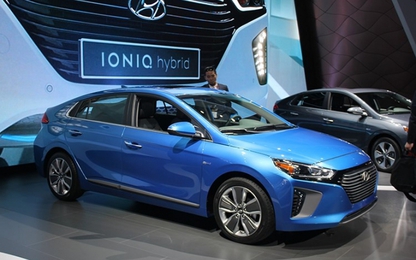 "Xế xanh" Hyundai Ioniq Hybrid 2017 giá 523 triệu tại Mỹ