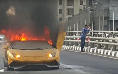 Lamborghini triệu hồi 5.900 chiếc Aventador vì sợ cháy nổ