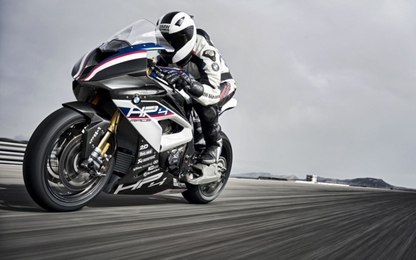 BMW ra mắt HP4 Race với sức mạnh 215 mã lực