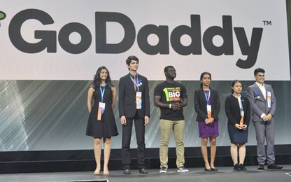 Nữ sinh Việt giành giải thưởng 7.000 USD tại Mỹ muốn làm kỹ sư Google