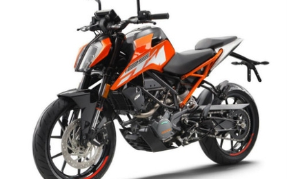 2017 KTM Duke 390 và Duke 125 bị triệu hồi vì lỗi đèn pha