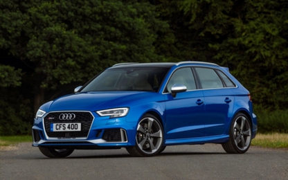 Audi RS3 mới tại Anh chốt giá 1,31 tỷ