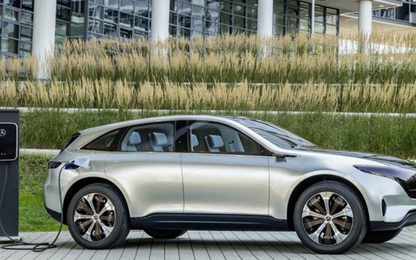 Mercedes cắt giảm kinh phí động cơ đốt trong để sản xuất xe điện