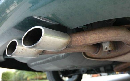 Những dấu hiệu cho thấy ống xả ô tô có vấn đề