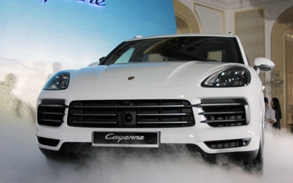 Porsche Cayenne 2018 giá từ 5,4 tỷ đồng tại Việt Nam