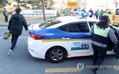 Hàn Quốc xáo trộn trong kỳ thi đại học sinh tử