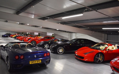Phim trường có nhiều siêu xe Ferrari nhất thế giới