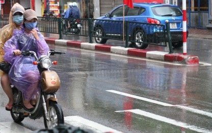Trời mưa, có nên đi xe đạp điện?