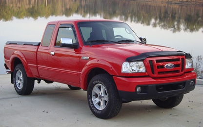 Ford kêu gọi ngừng sử dụng Ranger đời 2006