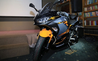 Kawasaki Ninja 400 về Việt Nam giá từ 153 triệu đồng