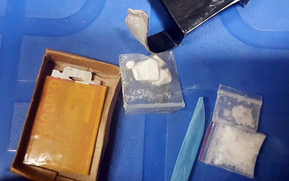 Cảnh sát thu ma túy, dao bấm của thanh niên có tiền án