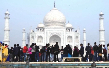 Mỗi khách đến Taj Mahal chỉ được tham quan 3 tiếng