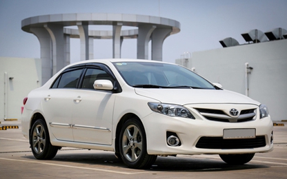 Toyota Altis 2011 - vô địch giữ giá tại Việt Nam
