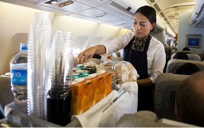 15 điều sai lầm du khách thường làm trên chuyến bay