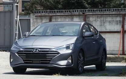 Hyundai Elantra 2019 - sedan thiết kế thể thao sắp ra mắt