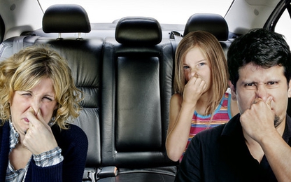 Cách khử mùi trong xe ô tô mới tốt nhất