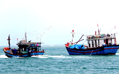 Giải cứu 12 người bị ép làm việc không lương trên biển