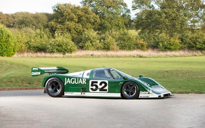 Ngắm cặp đôi xe đua Jaguar huyền thoại từng được David Coulthard cầm lái