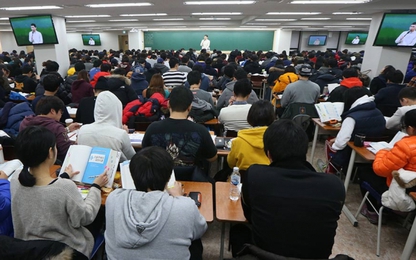 Học sinh Hàn Quốc trước ngày căng thẳng nhất trong 'năm địa ngục'