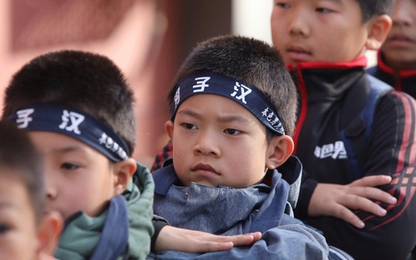 Lớp rèn luyện nam tính cho học sinh yếu đuối ở Trung Quốc