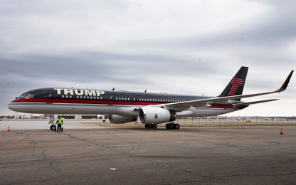 Máy bay riêng của Tổng thống Mỹ Donald Trump bị gãy cánh