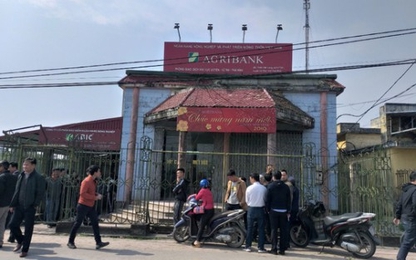 Thái Bình: Thanh niên mang dao quắm xông vào ngân hàng cướp 200 triệu đồng