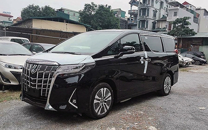 Toyota Alphard 2019 chính hãng về Việt Nam giá hơn 4 tỷ