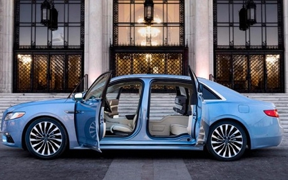 Cửa mở kiểu Rolls-Royce và tiếng xấu 'cửa tự sát'