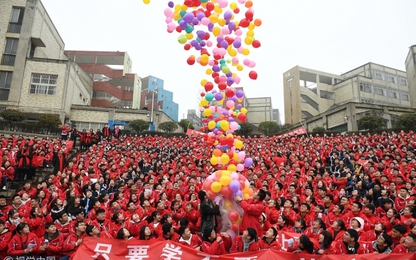 Học sinh khắp Trung Quốc đếm ngược 100 ngày trước kỳ thi đại học