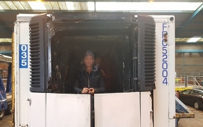 Tài xế Anh lĩnh án vì chở 10 người Việt trong xe đông lạnh