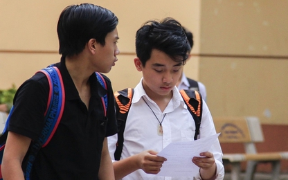 Học sinh Hà Nội lo lắng, tính học thêm Sử để thi vào lớp 10