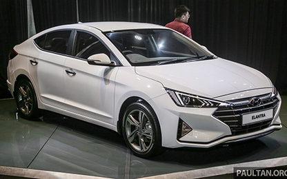Hyundai Elantra 2019 giá từ 26.500 USD tại Malaysia